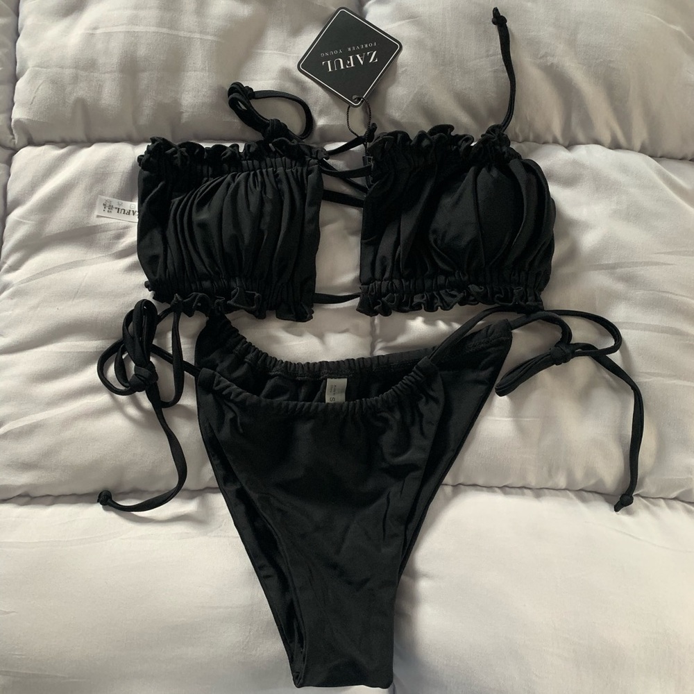 ZAFUL New Small Ruffle Tie Side Bandeau Bikini